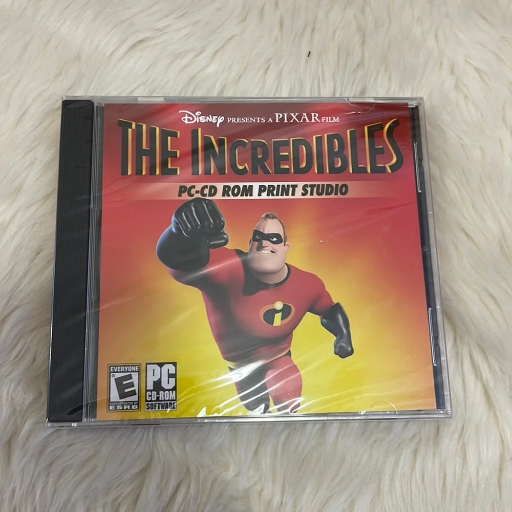 4/$25 The Incredibles PC-CD rom Print Studio